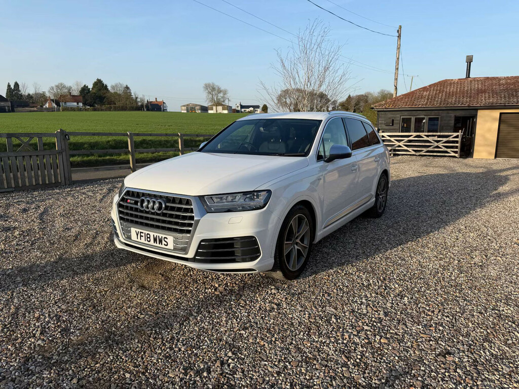Audi Q7 4.0 Sq7 Tdi Quattro 4Wd Suv YF18WWS White #2