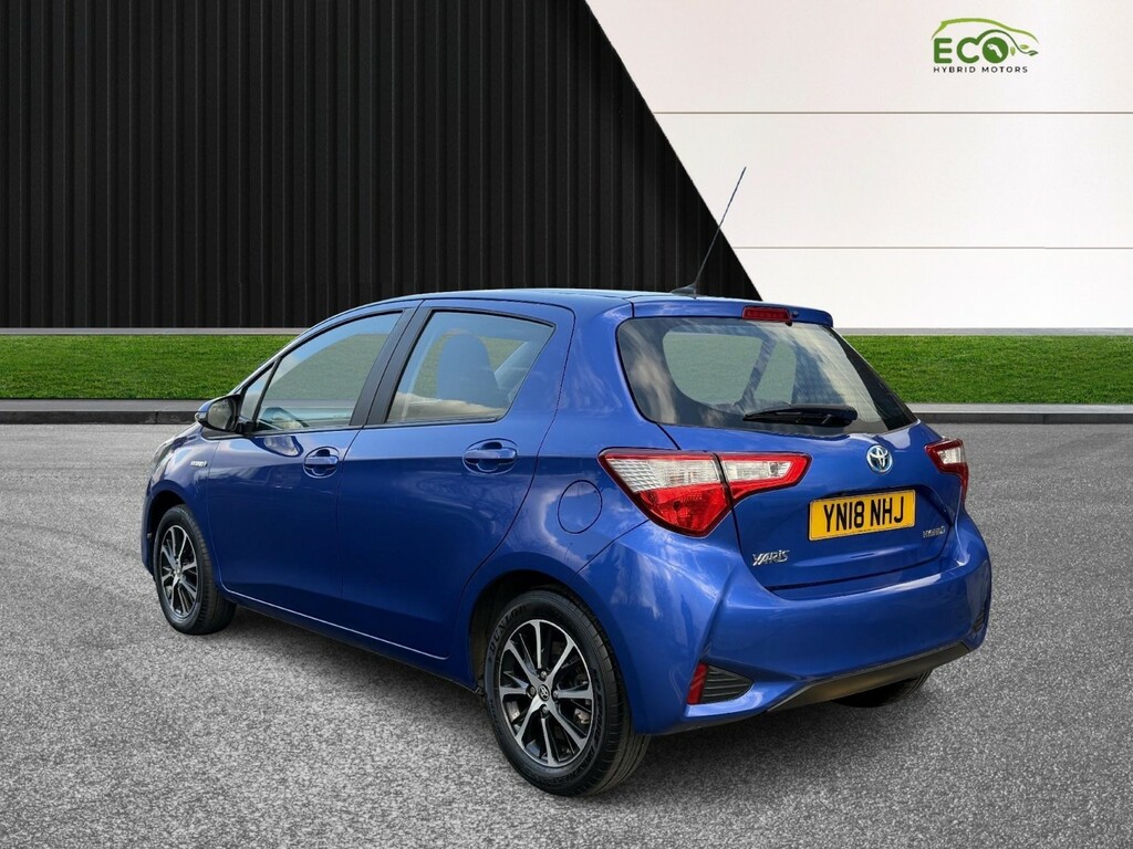 Toyota Yaris Hatchback 1.5 Vvt-h Icon Tech 201818 YN18NHJ Blue #6