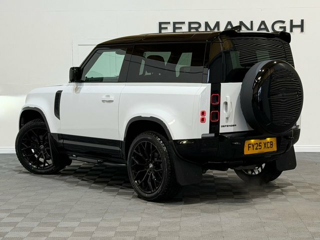 Land Rover Defender 3.0 D250 Mhev X-dynamic Se Suv 4Wd FY25XCB White #3