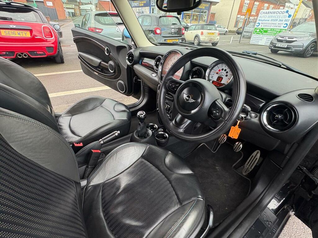Mini Hatch Hatchback 1.6 Cooper S Bayswater Euro 5 Ss SA63YPT Black #2