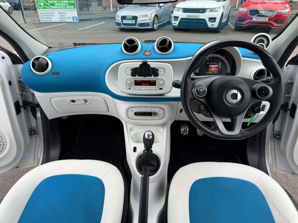 Smart Forfour Hatchback 0.9T Proxy Euro 6 Ss 201565 YT65XVP White #2