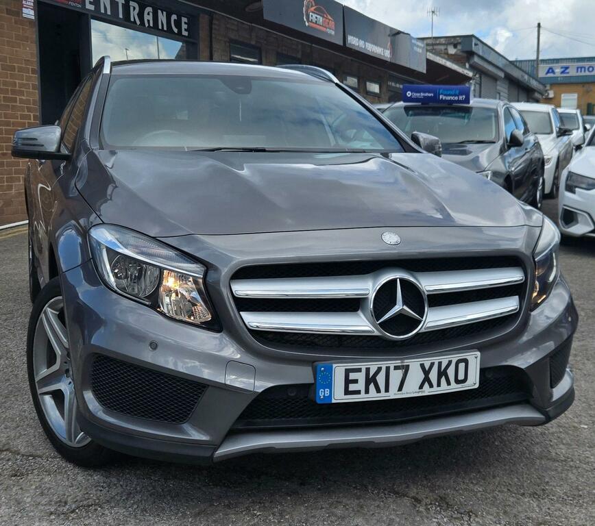 Mercedes-Benz GLA Class 2.1 Gla220d Amg Line Suv EK17XKO Grey #2