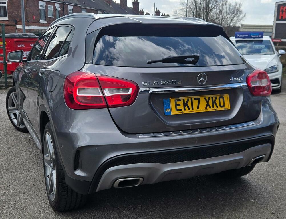 Mercedes-Benz GLA Class 2.1 Gla220d Amg Line Suv EK17XKO Grey #5