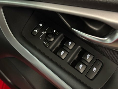 Volvo V40 T4 Se Lux Red #31