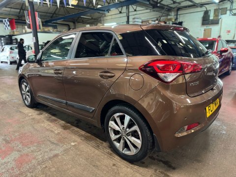 Hyundai I20 Mpi Premium Se Brown #4