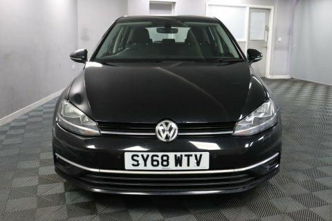 Volkswagen Golf 2018 68 Se SY68WTV Black #2