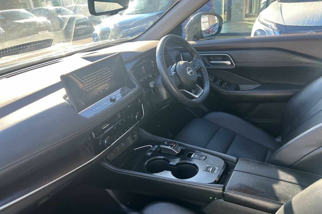 Nissan X-Trail 1.5 E-power 204 Tekna Xtronic ML73JWM Black #2