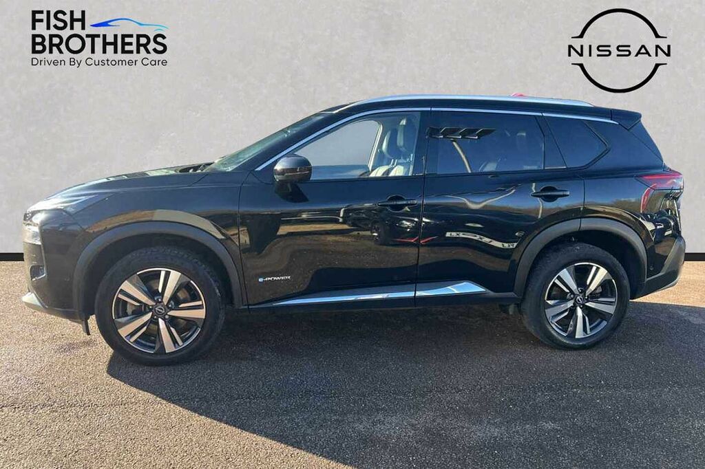 Nissan X-Trail 1.5 E-power 204 Tekna Xtronic ML73JWM Black #4