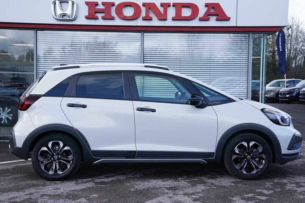 Honda Jazz 1.5 I-mmd Hybrid Crosstar Advance Ecvt YC74VJK White #5