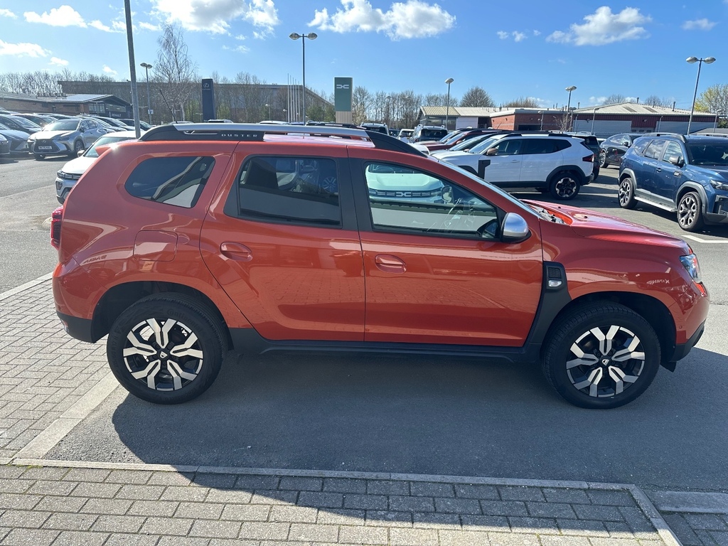 Dacia Duster 1.0 Tce 100 Bi-fuel Prestige RO72UMW Orange #3