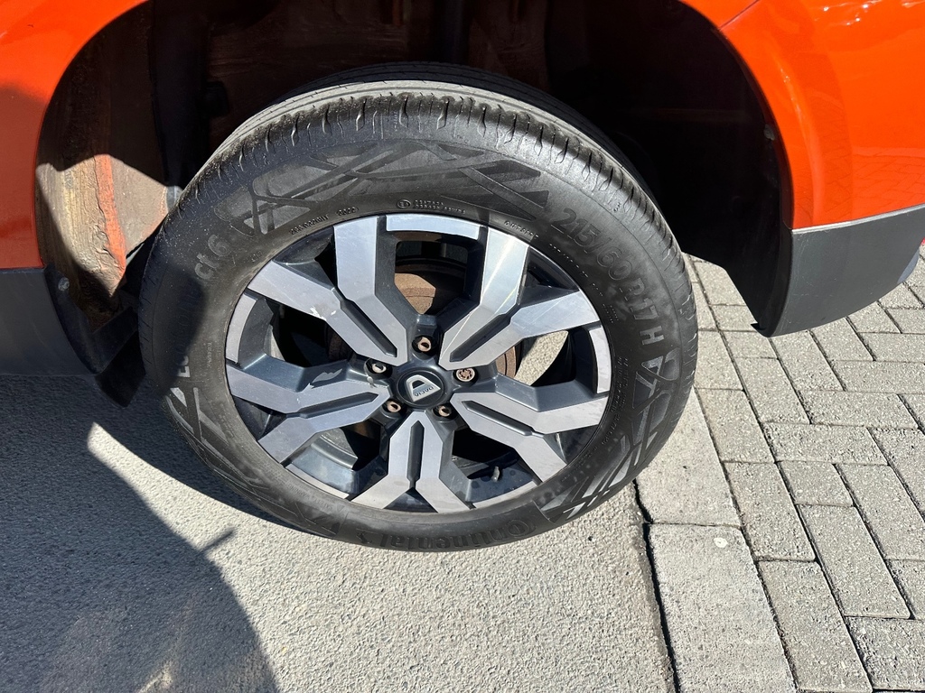 Dacia Duster 1.0 Tce 100 Bi-fuel Prestige RO72UMW Orange #6