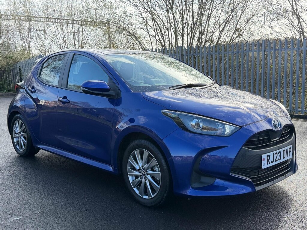 Toyota Yaris 1.5 Hybrid Icon Cvt Blue