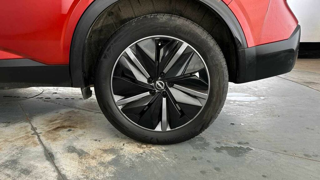 Nissan Qashqai 1.3 Dig-t Mh 158 Tekna Xtronic OV25GHY Red #5