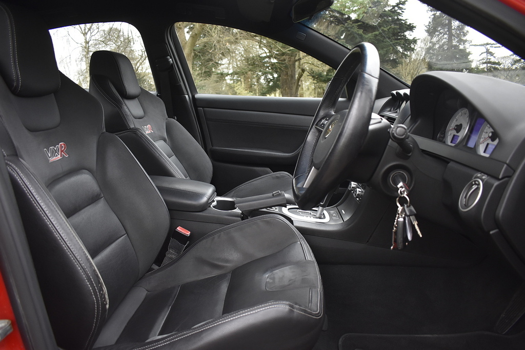 Vauxhall VXR8 6.0 V8 Euro 4 Black #19