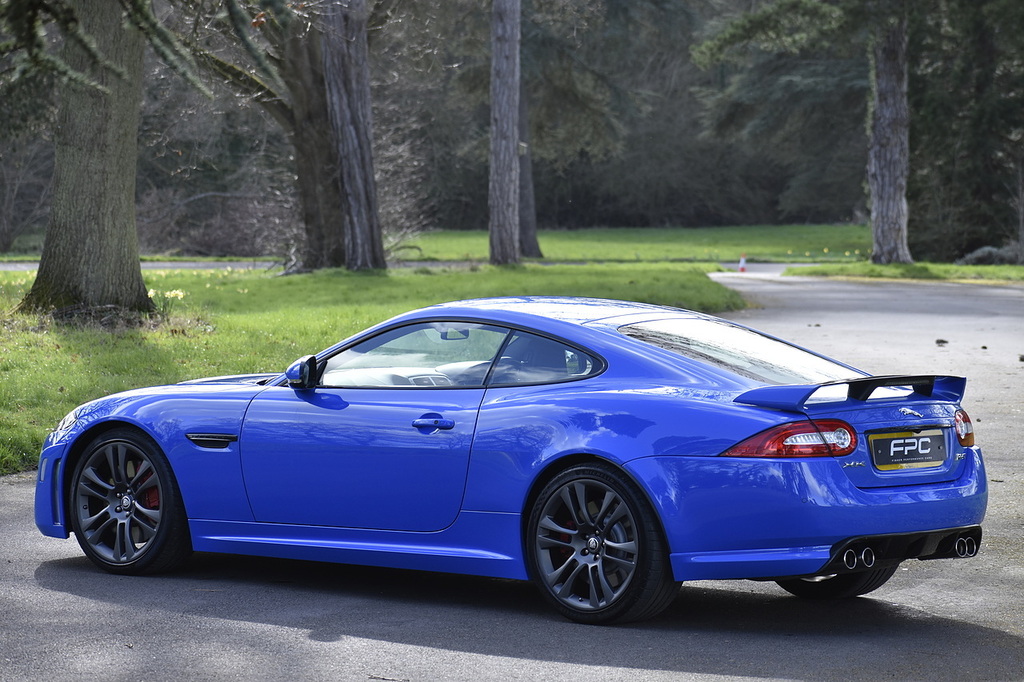 Jaguar XKR-S Xkr S Red #18
