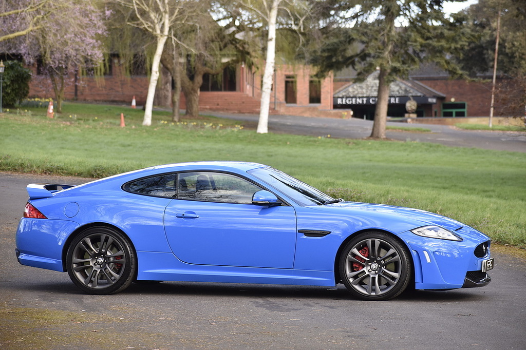 Jaguar XKR-S Xkr S Red #31