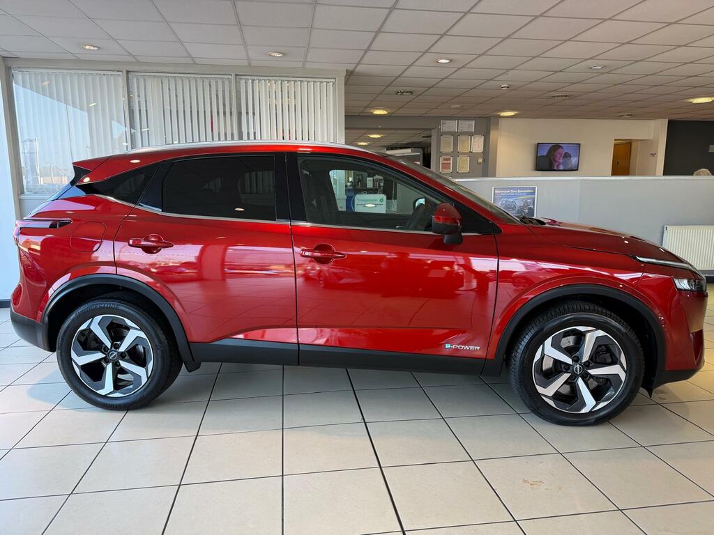 Nissan Qashqai Suv ND72UCV Red #3