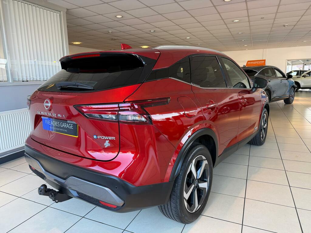 Nissan Qashqai Suv ND72UCV Red #4