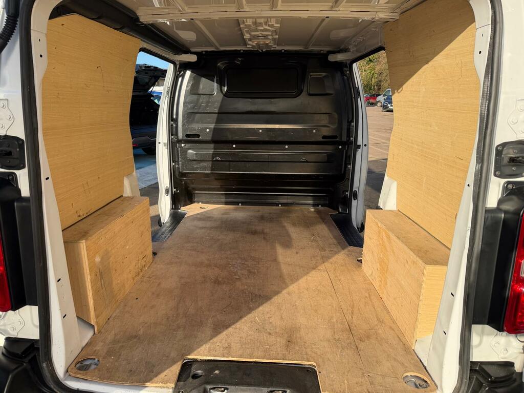 Citroen Dispatch Mpv YL23EVN White #6