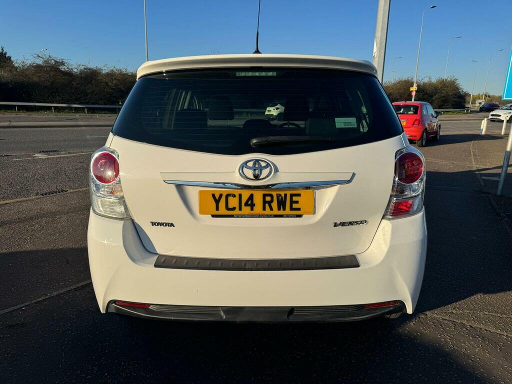 Toyota Verso Mpv 1.6 D-4d Trend Euro 5 Ss 201414 White #3