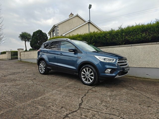 Ford Kuga 1.5 Tdci Ecoblue Titanium Edition Suv M Blue