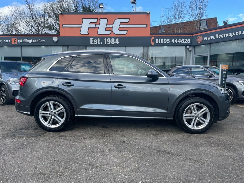 Audi Q5 2L S Line FT19XRM Grey #3