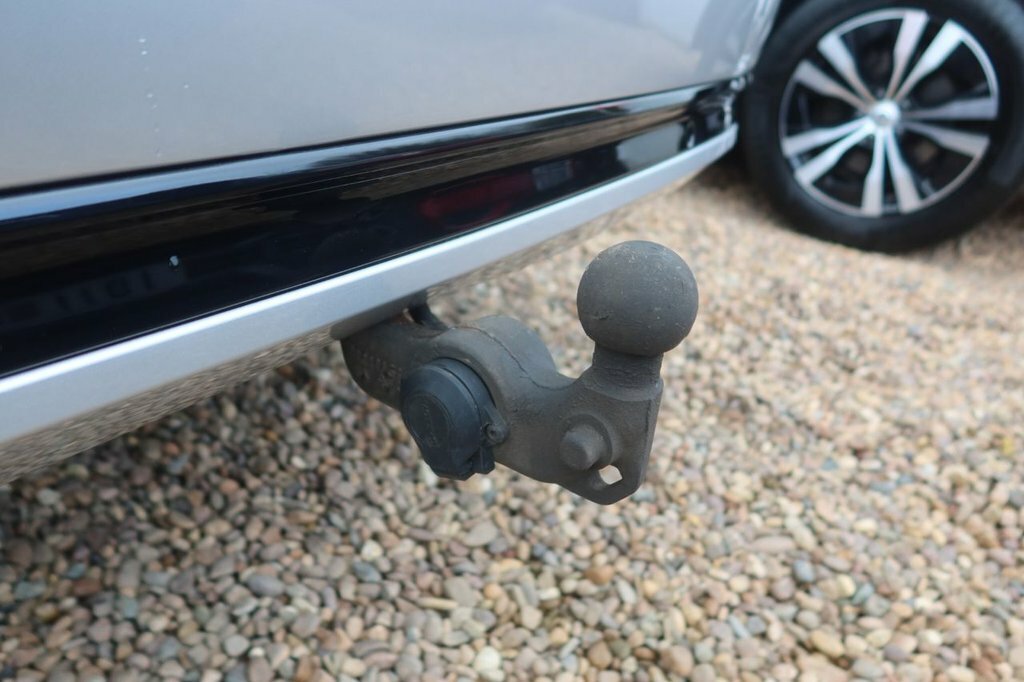 Volvo XC90 2L R-design Pro AO71UFK Silver #5