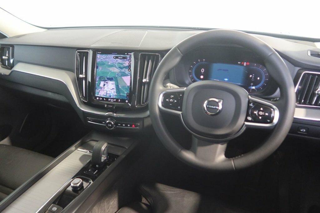 Volvo XC60 2L Plus YY72ZKK Silver #4