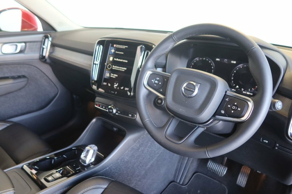 Volvo XC40 1.5L Inscription NC71AOS Red #4