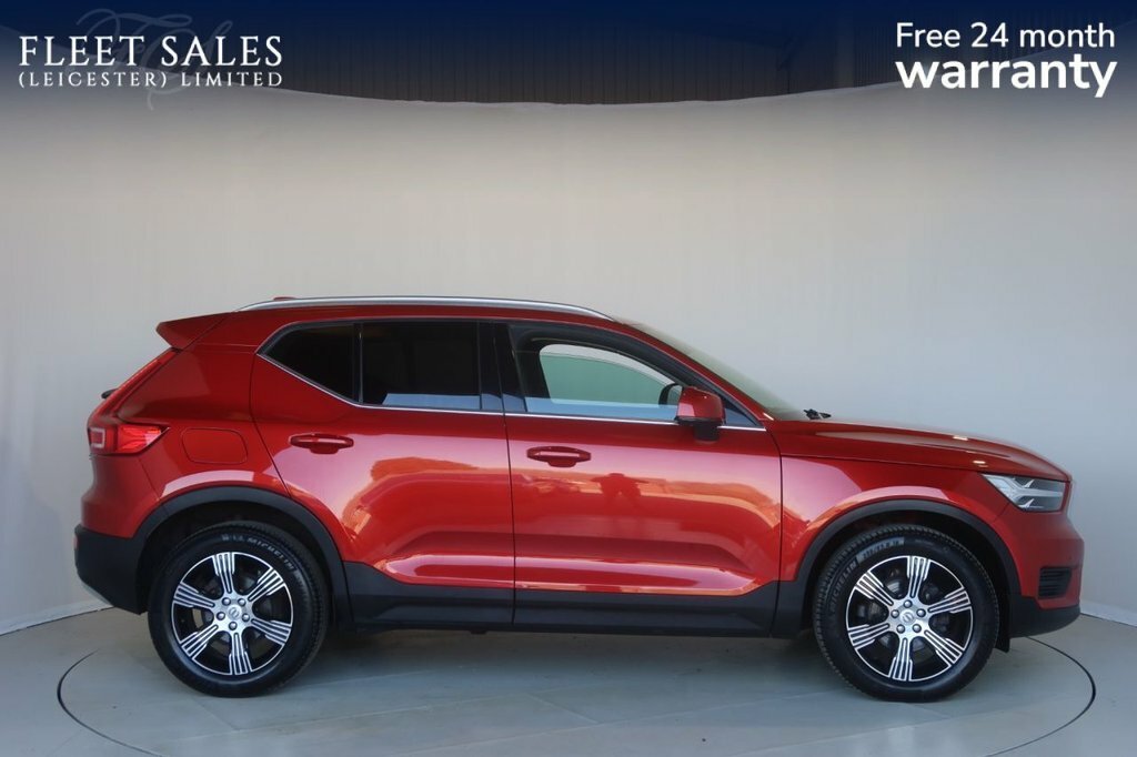 Volvo XC40 1.5L Inscription NC71AOS Red #2