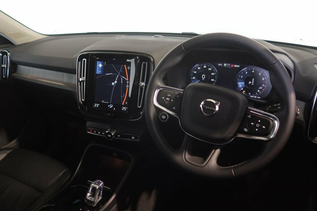 Volvo XC40 1.5L Inscription NG71DYN Blue #4