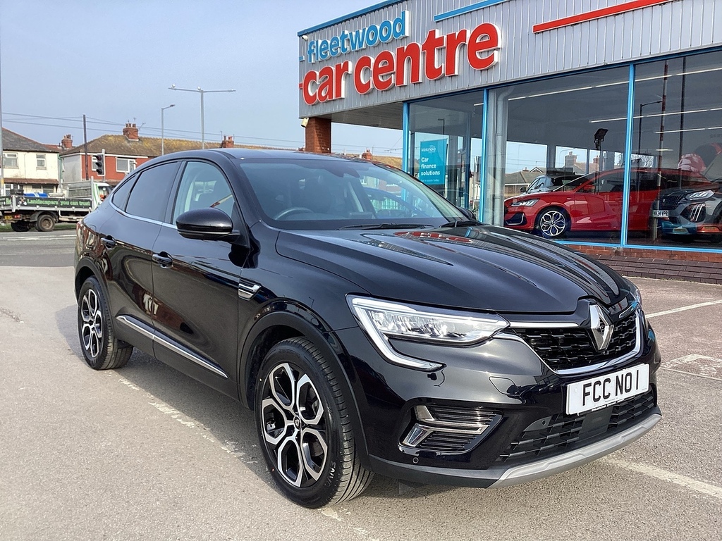 Renault Arkana E-tech Techno Black