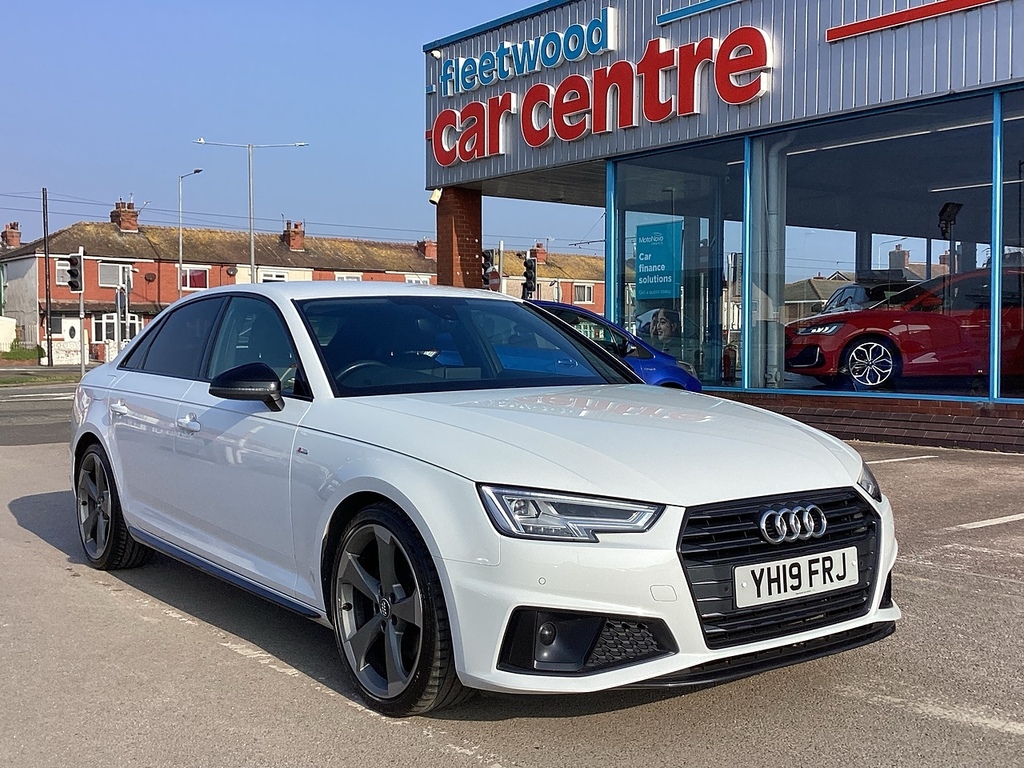 Audi A4 Tfsi Black Edition White