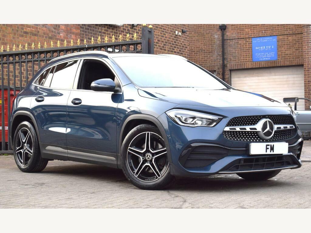 Mercedes-Benz GLA Class 1.3 Gla180 Amg Line Executive 7G-dct Euro 6 S S Blue