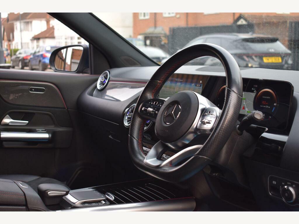 Mercedes-Benz GLA Class 1.3 Gla180 Amg Line Executive 7G-dct Euro 6 S S Blue #4
