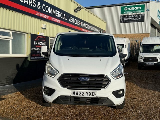Ford Transit Custom 300 Ecoblue Limited Crew MW22YXD White #3