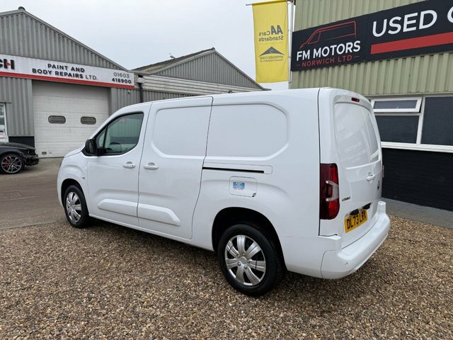 Vauxhall Combo Turbo D 2300 Pro DL73LRX White #2