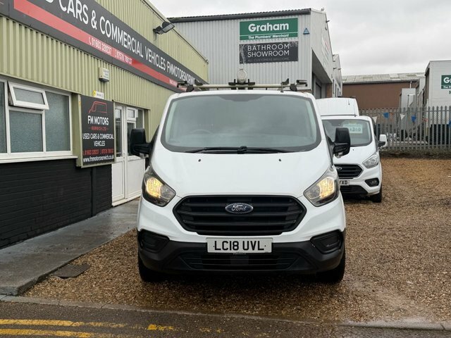 Ford Transit Custom 320 Ecoblue Panel Van LC18UVL White #2