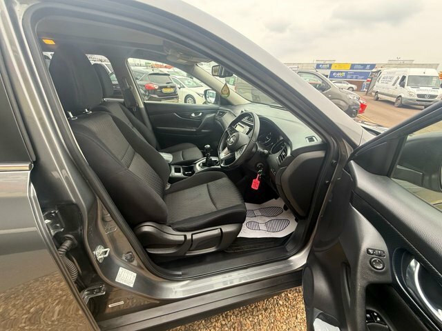 Nissan X-Trail Dci Acenta Premium Suv YP21VHT Grey #2