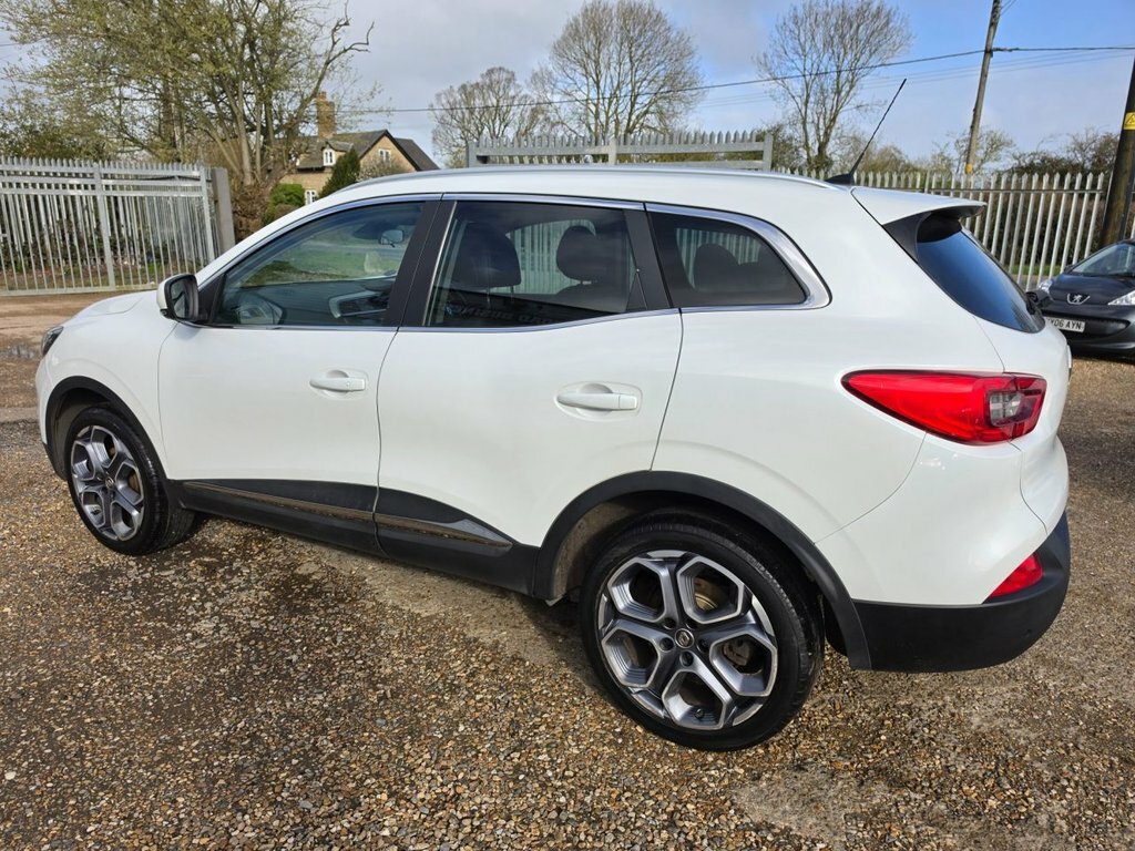 Renault Kadjar 1.2L Dynamique S Nav PK18ZNB White #3