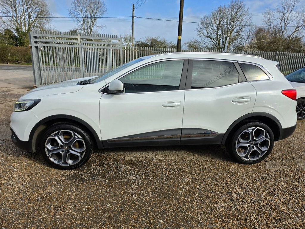 Renault Kadjar 1.2L Dynamique S Nav White