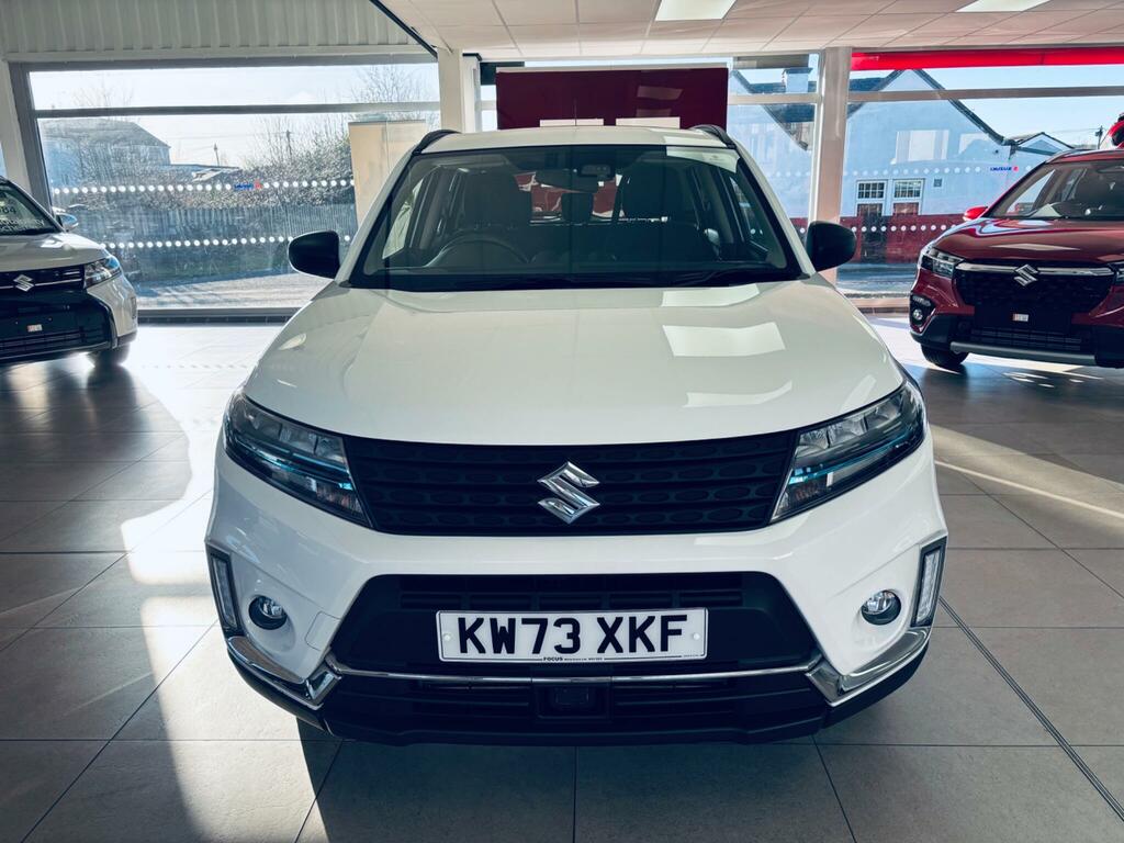 Suzuki Vitara 1.4 Boosterjet Mhev Go Euro 6 Ss KW73XKF White #3