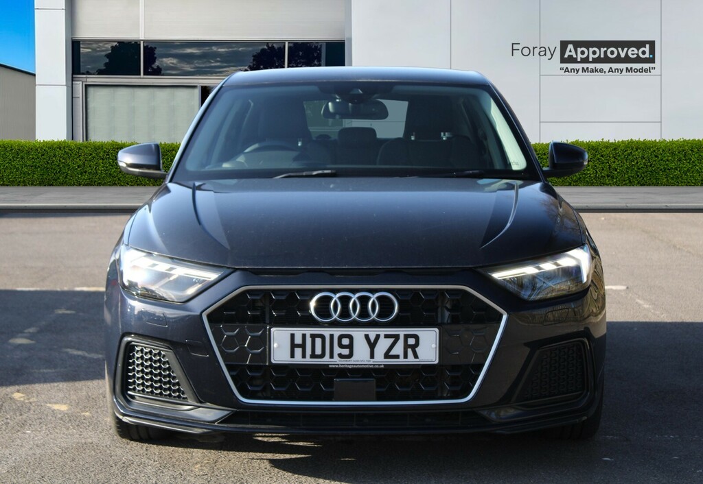 Audi A1 30 Tfsi Sport HD19YZR Black #5