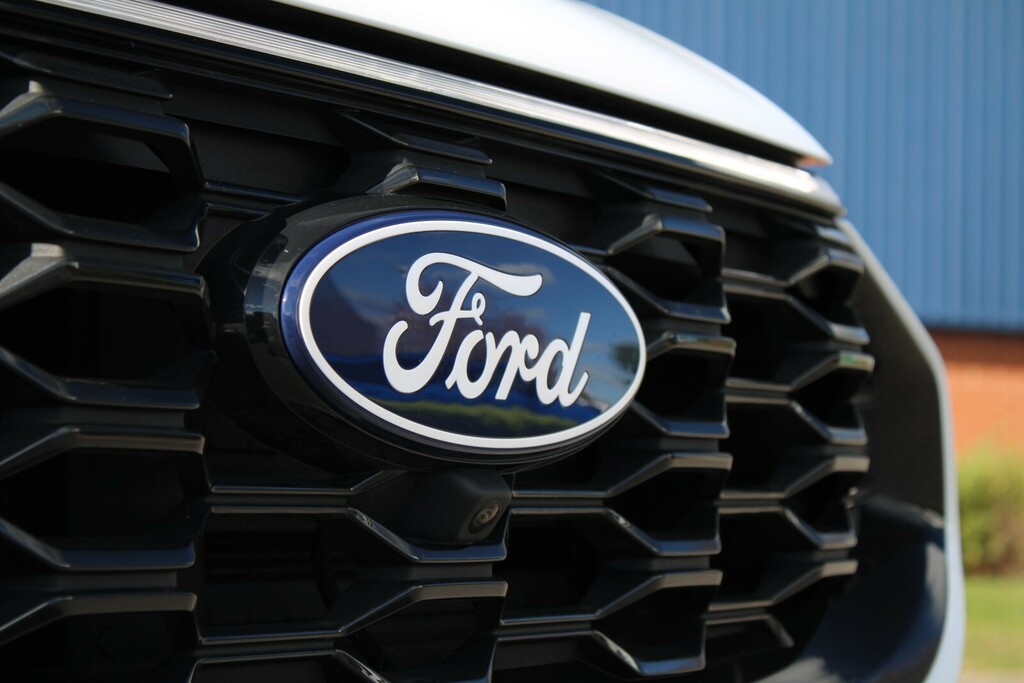 Ford Kuga 2.5 Fhev St-line X Cvt EF74XYA White #6