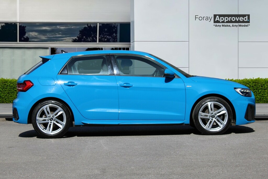 Audi A1 35 Tfsi S Line S Tronic LR22YWX Blue #3