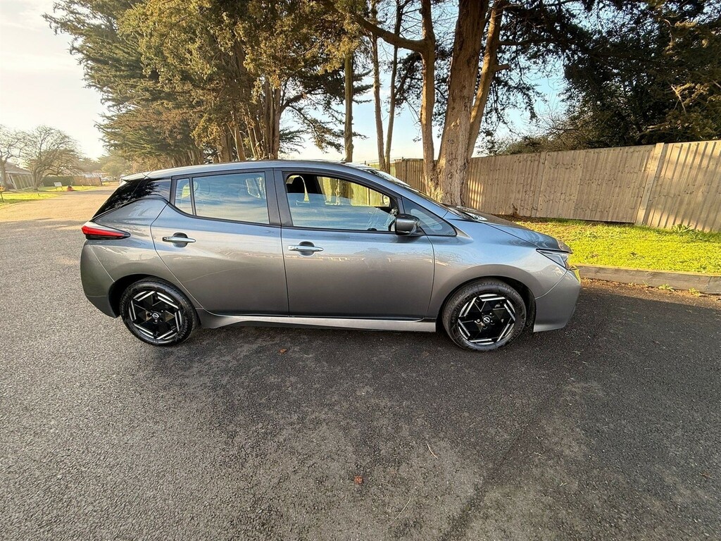 Nissan Leaf 39Kwh Acenta LP72ODB #2