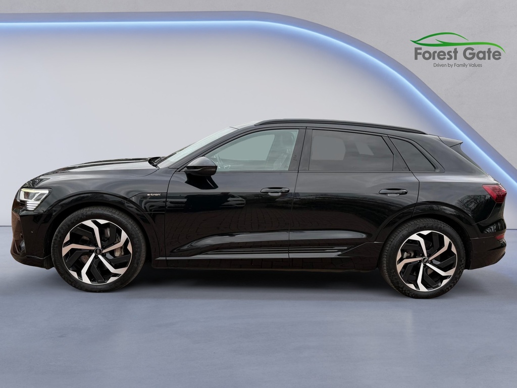 Audi E-tron 50 Black Edition Suv Quattro 71. NG21AWV Black #4