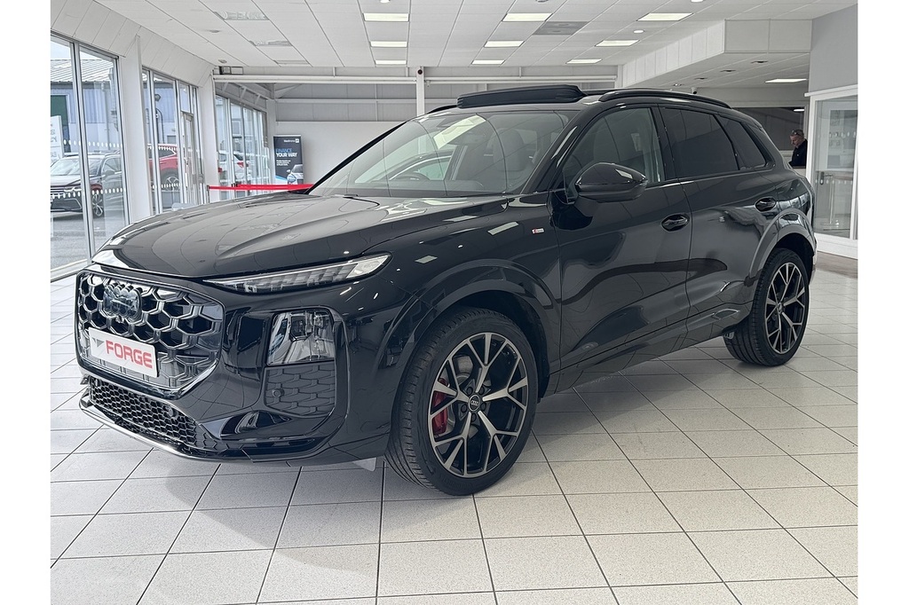Audi Q3 Edition 1 Tfsi Quattro 265 Ps S Tronic U14103 Ul Black #4
