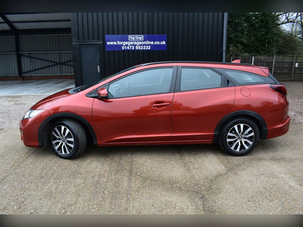 Honda Civic 1.6 I-dtec Se Plus Tourer Euro 5 LR67UDH Red #6