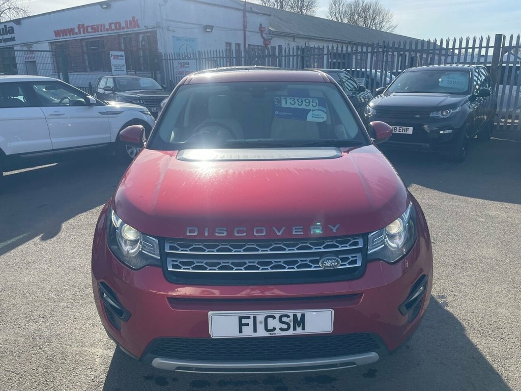 Land Rover Discovery 2.0 V8 144 Bhp YJ66KDV Red #4